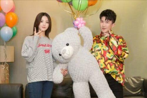 娱乐圈的吃瓜博主